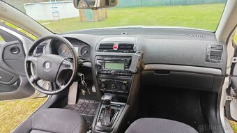 Škoda Octavia 2.0 TDi - servisní knížka - 6