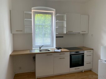 Dvougenerační byt 6+kk v OV se zahradou a parkováním - 6