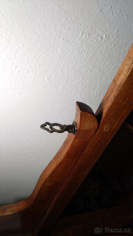 Starožitný nábytek rok cca 1920 - masiv - 6