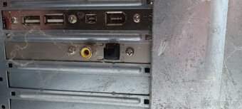 stolní počítač šedý - 6