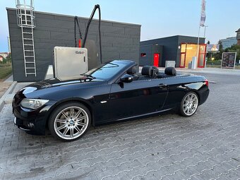 Bmw 330d e93 lci - 6