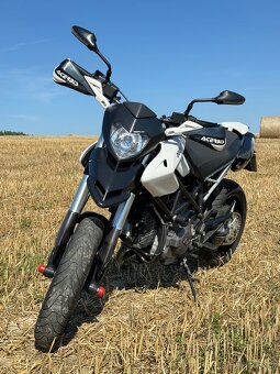 Ducati hypermotard 796 - 6