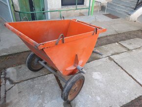 Vyklápěcí vozík Fortschritt - 6