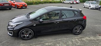 Kia Ceed 1,6 GDI hatchback 99kW - 6