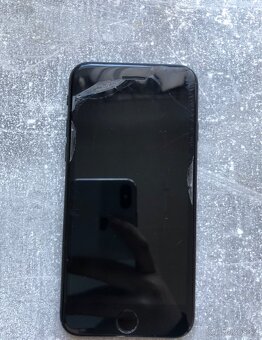 Prodám iPhone - 6