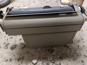 Psací stroj Zeta - 6