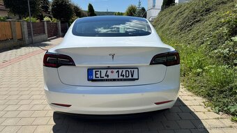 Tesla Model 3 SR+ refresh pouze 23tis km - 6