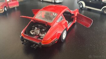 Modely Bburago 1:24 - 6