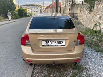 Volvo S40 D5 - 6