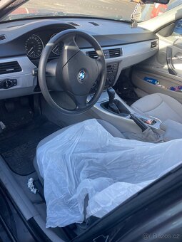E90 318i - 6