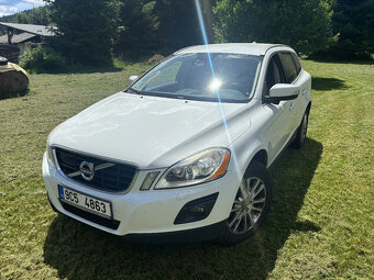 Volvo XC60 2,4D Drive 129 kW 2009 - 6