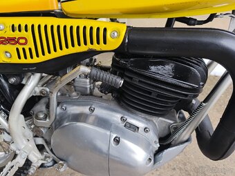 Yamaha TY250 trial (1973) - 6