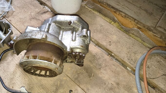 125 Tatran motor - 6