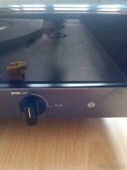 Gramofon Tesla NC-470 - 6