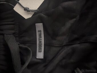 Esentials kratasy - 6