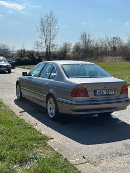 BMW e39 528i 142 kw Automat - 6
