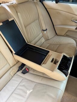 Interiér BMW E61 - 6
