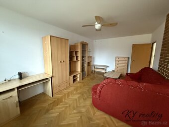 Pronájem bytu 2+1 s balkonem a sklepem, CP. 53 m2, Hošťálkov - 6