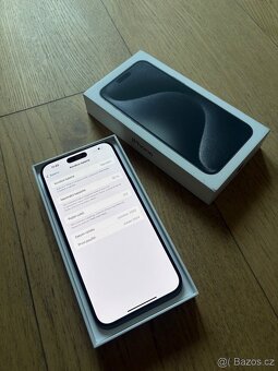 Apple iPhone 15 Pro Max 256GB černý - 6
