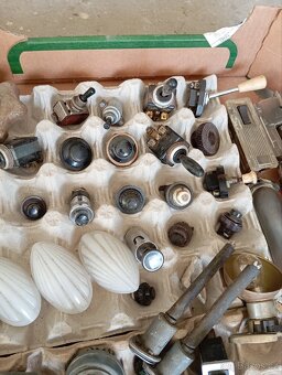 Staré díly škoda Tatra Praga Jawa aj - 6