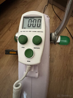 MoVeS Pedálové šlapadlo Oxycycle 3+ rehabilitační trenažér - 6