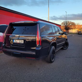 Cadillac Escalade 6.2 V8 Platinum ESV Automatik - 6