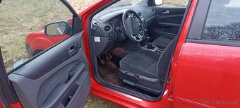 Ford Focus 1.8 TDCi GHIA NOVÁ STK - 6