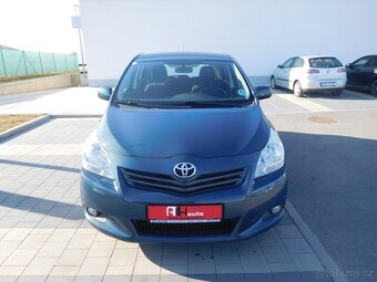 Toyota VERSO 2.0 D-4D, 93 kW, Aut. Klima, 7. Míst - 6