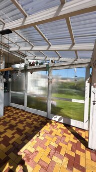 Pergola s boční zahrnovací zástěnou - 6