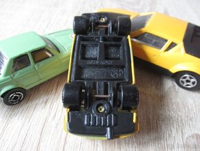 kovové modely autíček - 6
