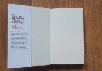Prodám knihu,knihy od spisovatelky Nora Roberts. - 6