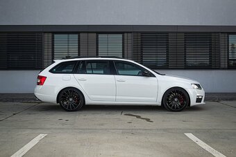 Škoda Octavia Combi 2.0 TDI DPF RS DSG - 6