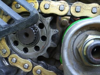 Kawasaki KX 250F / KXF250 2005 - 6