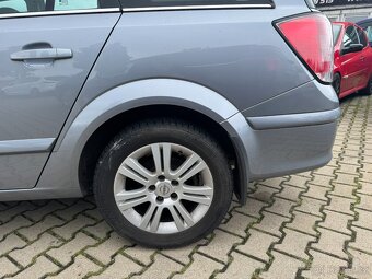 Opel Astra STATION WAGON 1,6 85 KW TAŽNÉ - 6
