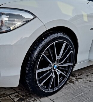 BMW 118i sportline - 6
