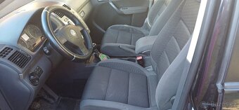 Volkswagen Touran, 7 mist k sezení - 6
