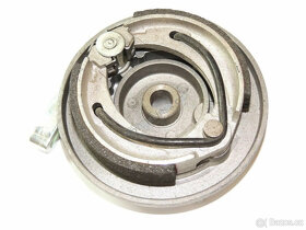 - Š Ť Í T - BRZDY - Nové - VEKO  - Korado, Babetta - - 6