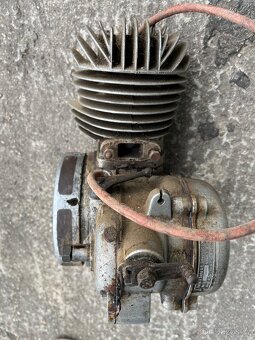 Sachs - 6