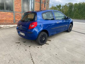 Renault Clio 1.2i 2009 - 6