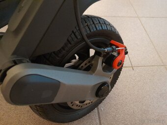 ELEKTRICKÁ KOLOBĚŽKA SEGWAY P100S - 6