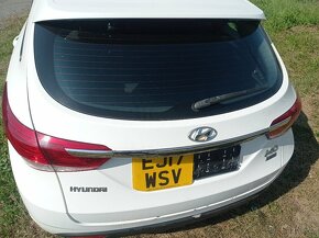 Hyundai i40 1.7 CRDi kombi rok 2017 Náhradní díly - 6
