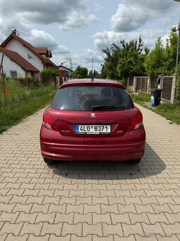 Peugeot 207 1.4i - 6