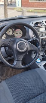 Toyota Rav 4 - 6