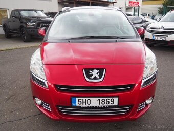 2011 Peugeot 5008 1.6i 115kW 7míst - 6