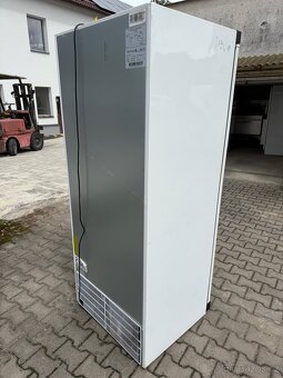 Chladicí skříň Tefcold UR600 - na přepravky - 6