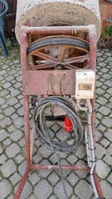 Míchačka na maltu a beton - 6