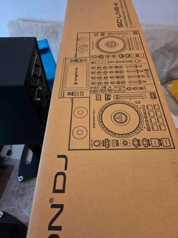 Denon DJ SC Live 4 - 6