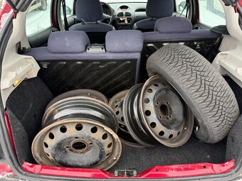 prodám peugeot 206 1,4 benzín 5 dvéř. - 6