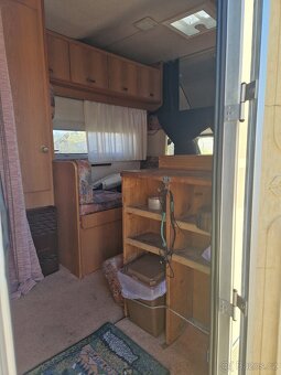 Obytný vůz Ford transit 2.5D - 6