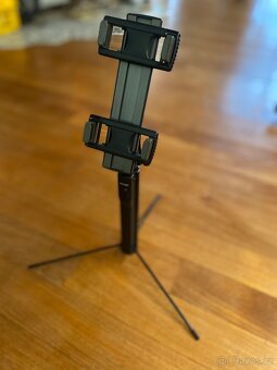 MPow Bluetooth selfie tyč - 6